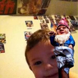 Meet your Posher, Thomas